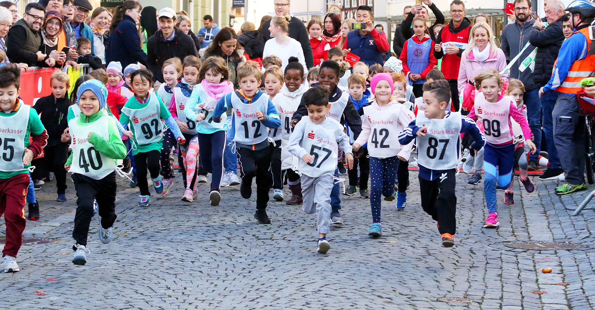 Sparkassen Alb Marathon — AOK Bambinilauf